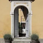 Palazzo Dei Leoni