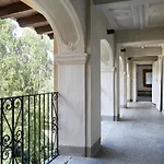 Palazzo Dei Leoni Ameno