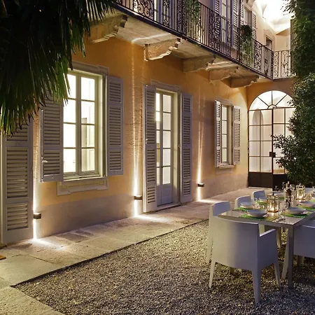 Palazzo Dei Leoni Villa Ameno