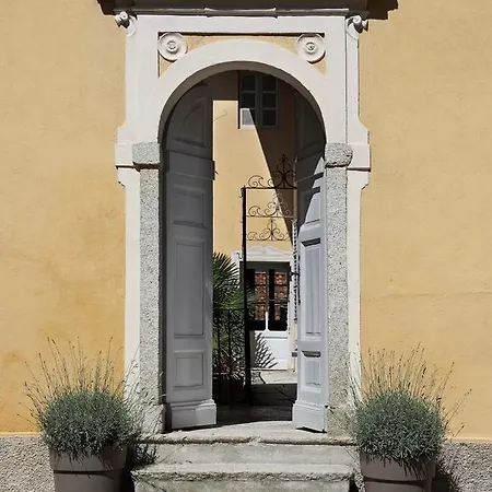 Palazzo Dei Leoni