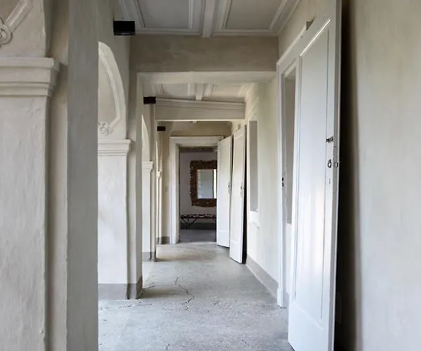 Palazzo Dei Leoni Villa Ameno