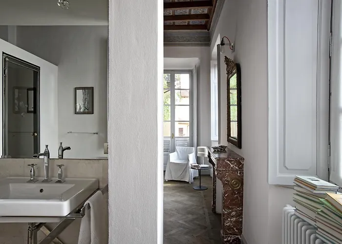 Palazzo Dei Leoni Villa