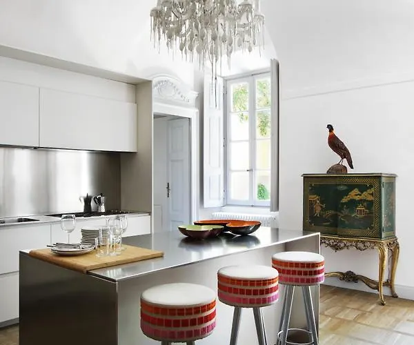 Palazzo Dei Leoni Villa Ameno